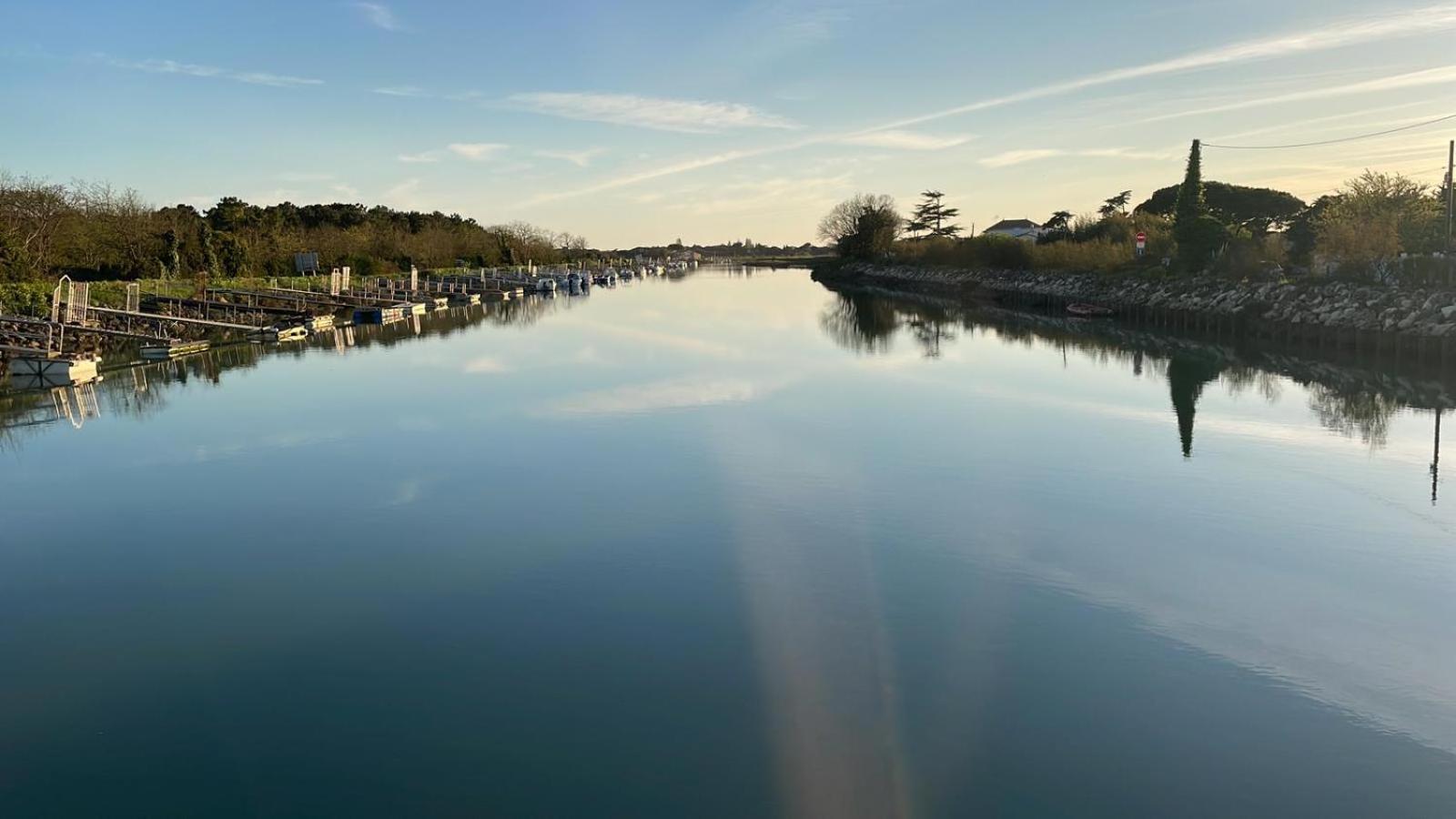 Les Bains Boyardville - Hotel Et Restaurant Exteriér fotografie