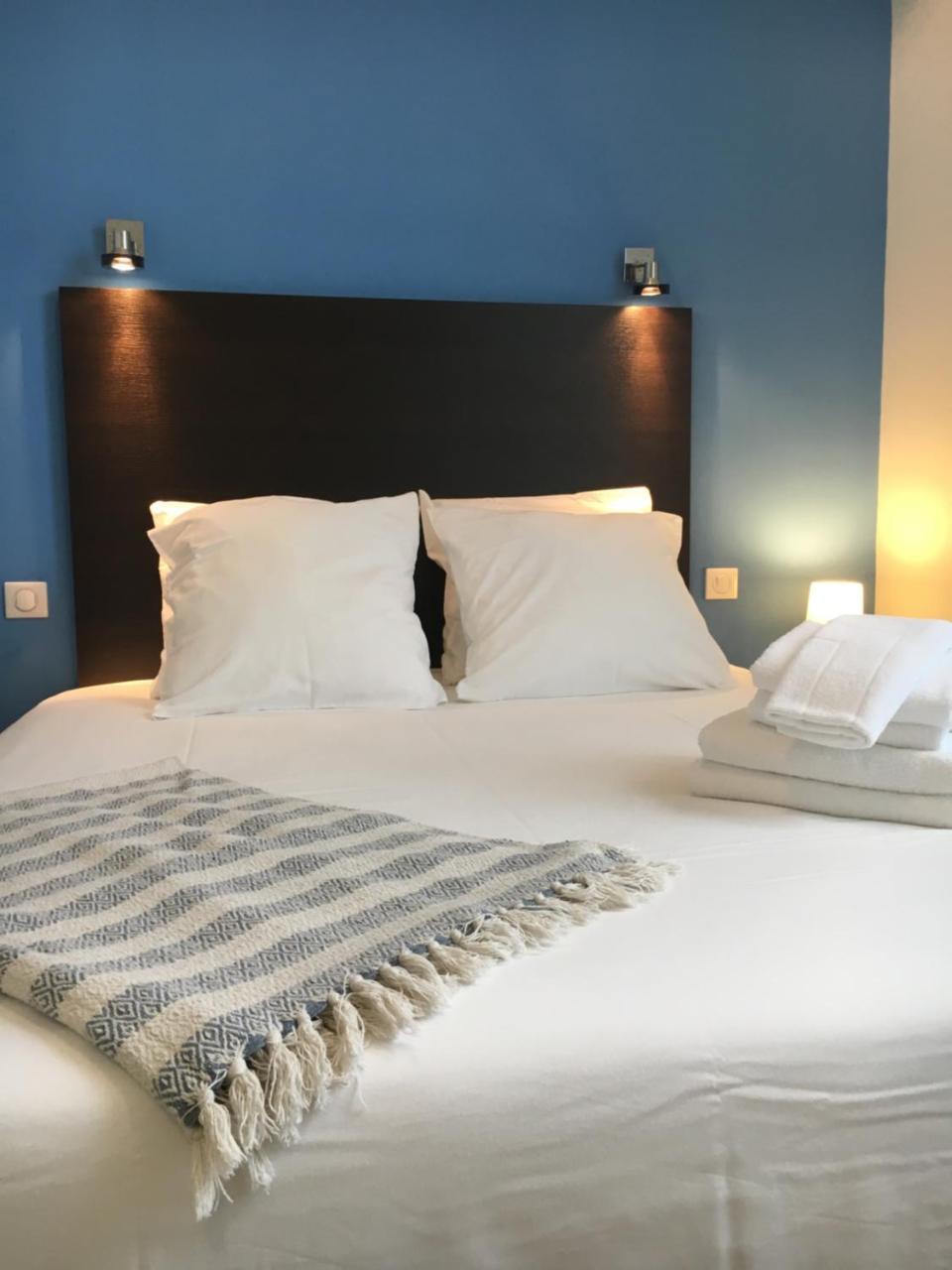 Les Bains Boyardville - Hotel Et Restaurant Exteriér fotografie